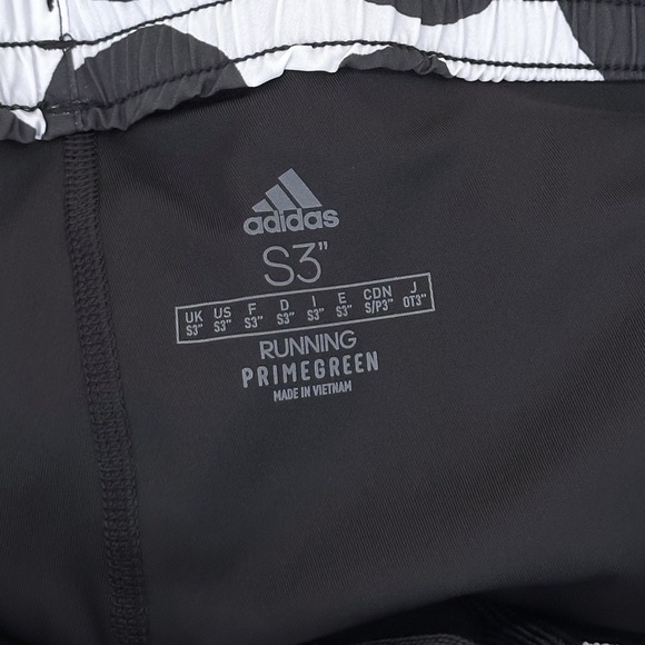 Adidas x Marimekko 2-in-1 Running Shorts - Picture 6 of 9